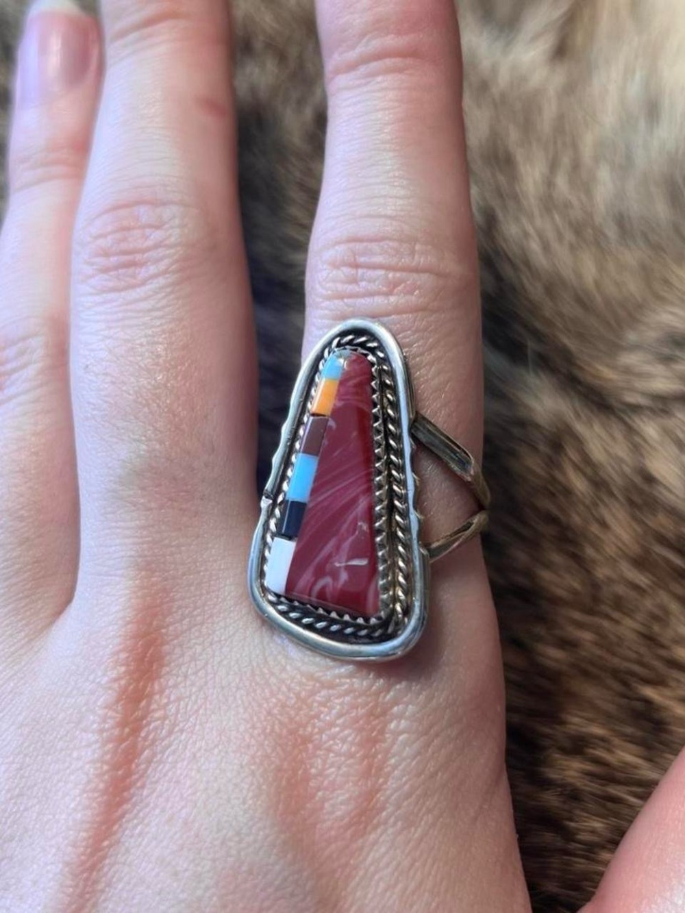Sterling silver Native American spiny oyster shell stone inlay ring